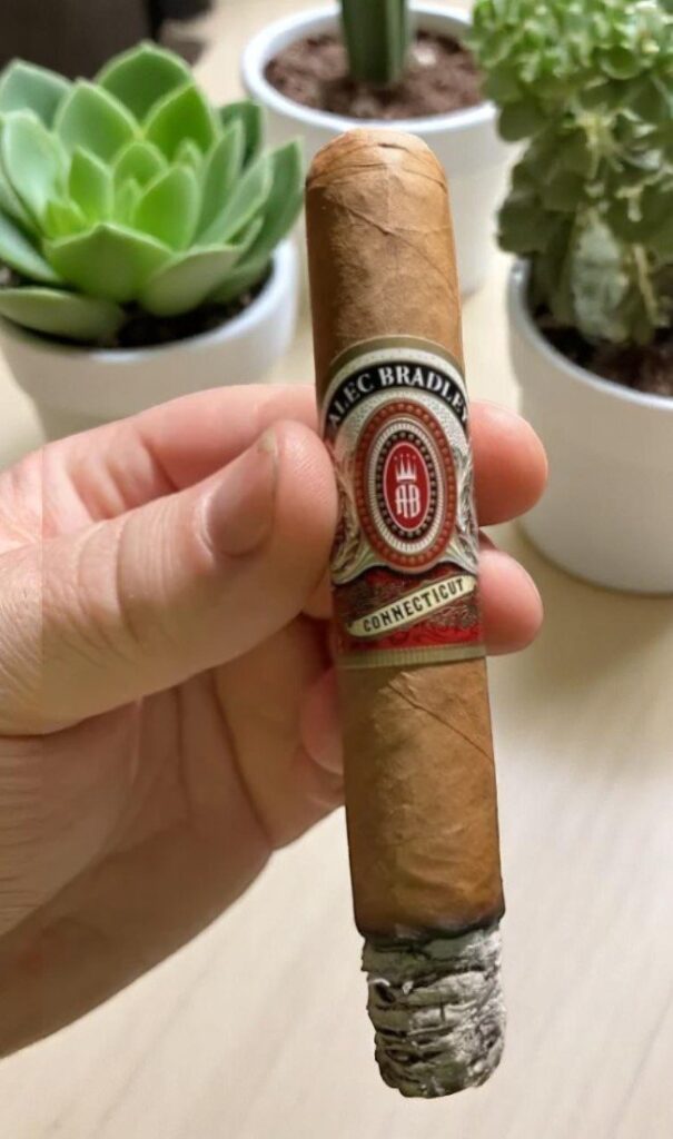 บุหรี่นอก Alec Bradley Connecticut Robusto 5×50พร้อมส่ง