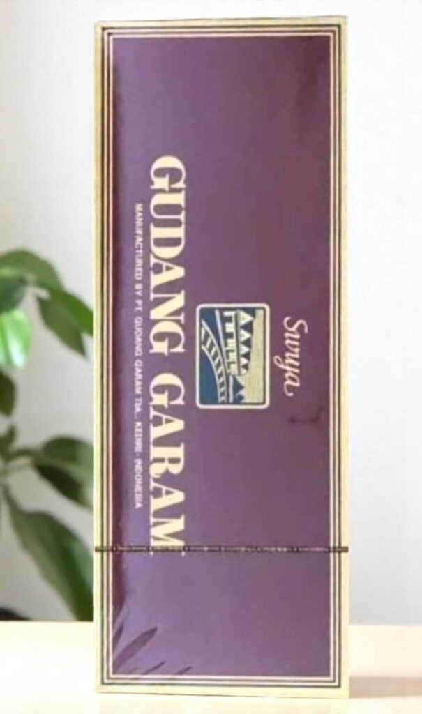 บุหรี่นอก Gudang Garam Surya (12มวน)