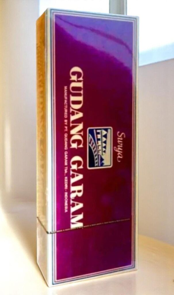 บุหรี่นอก Gudang Garam Surya (20มวน)