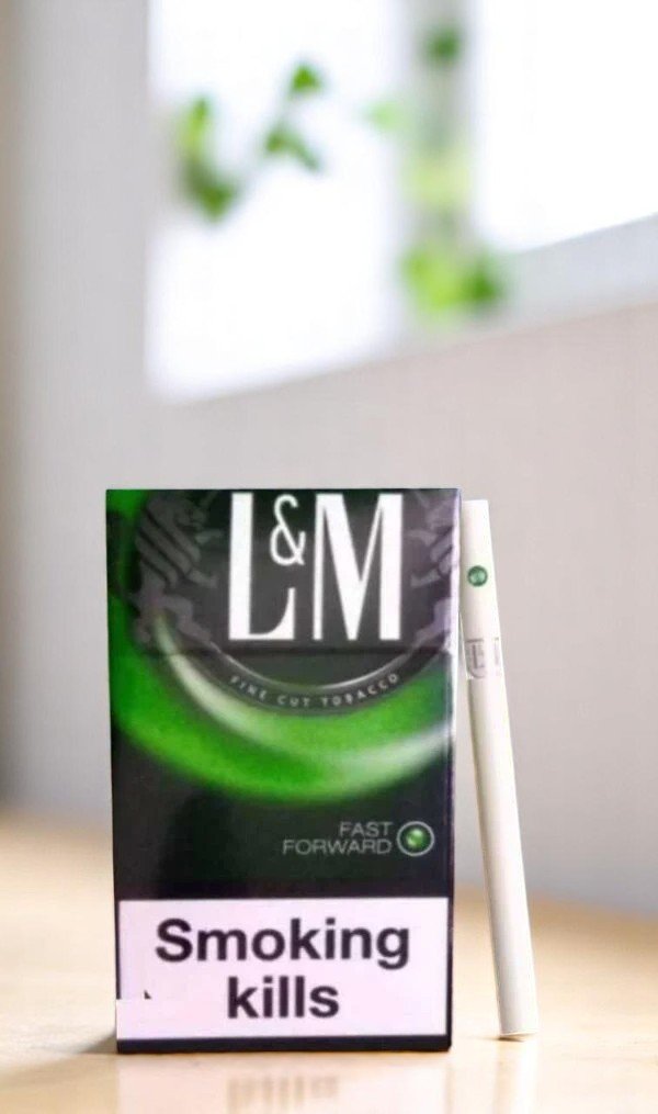 L&M Forward Blue (1เม็ดบีบ)