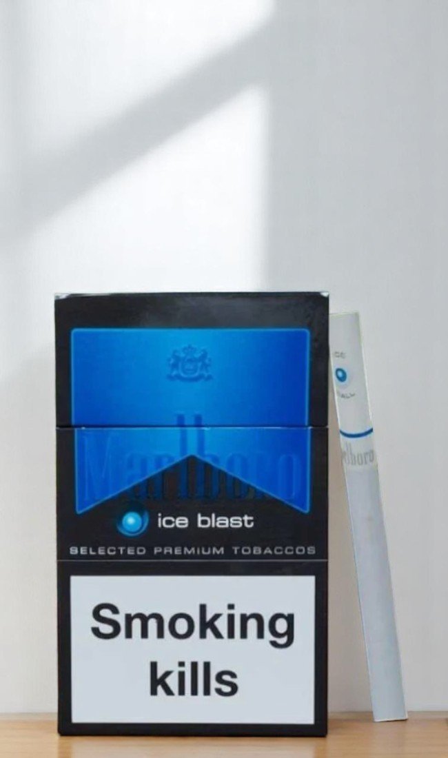 Marlboro Ice Blast (ซองแข็ง)