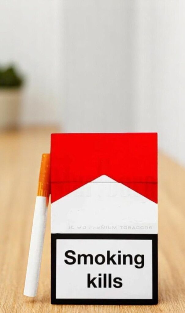 บุหรี่นอก Marlboro Red Normal (ซองแข็ง)