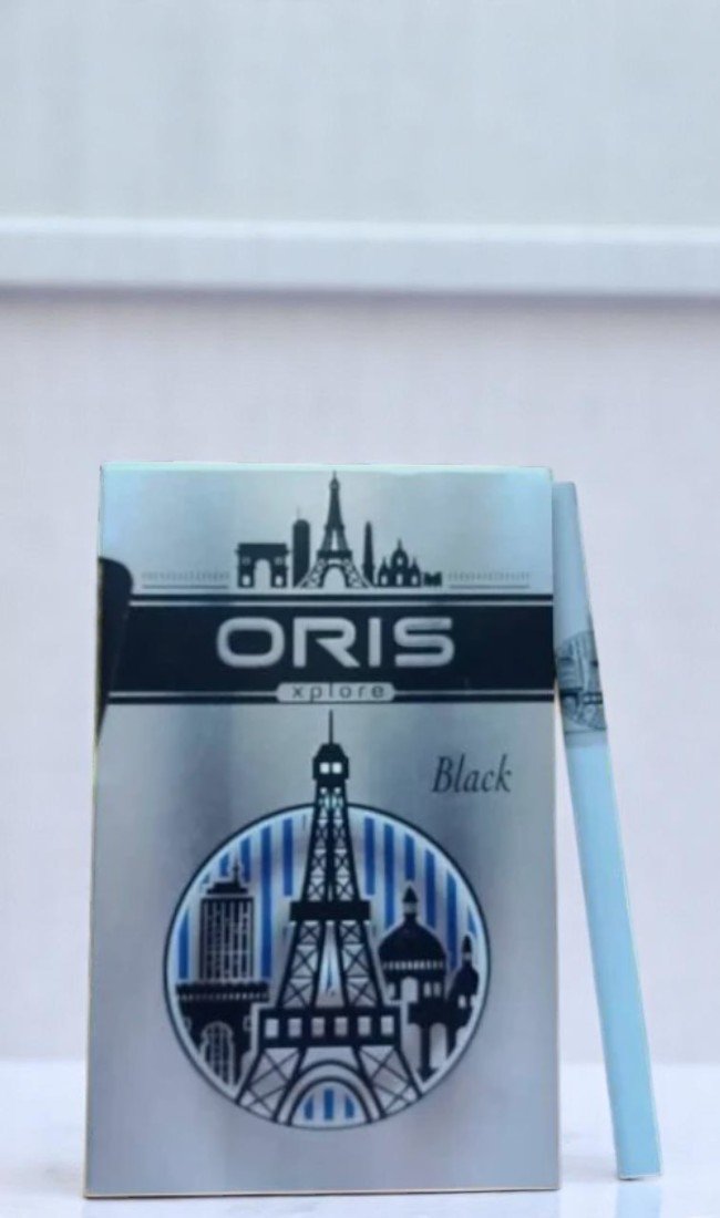 เธเธธเธซเธฃเธตเนเธเธญเธ Oris Xplore Black Paris | Oris Xplore Black Paris