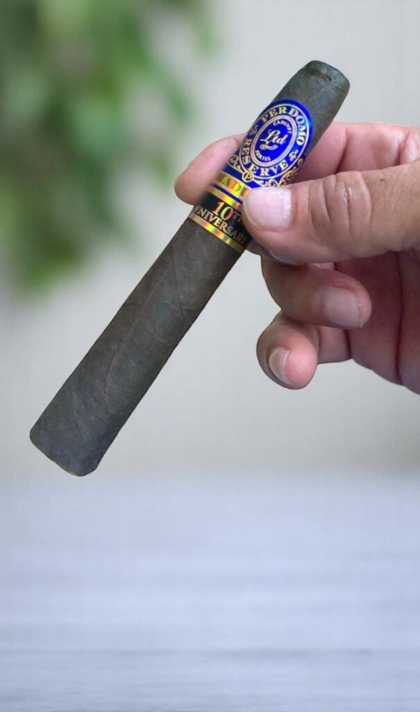 บุหรี่นอก Perdomo 10th Anniversary Maduro 6×54 (20มวน)พร้อมส่ง