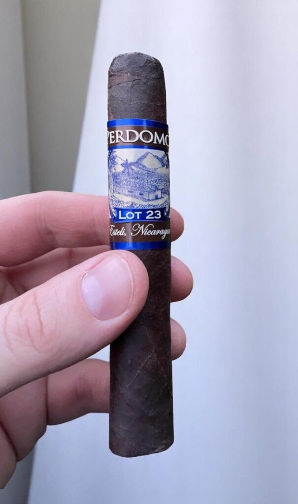 Perdomo Lot 23 Maduro Toro 6x50 (24มวน) | Perdomo Lot 23 Maduro Toro 6x50 24